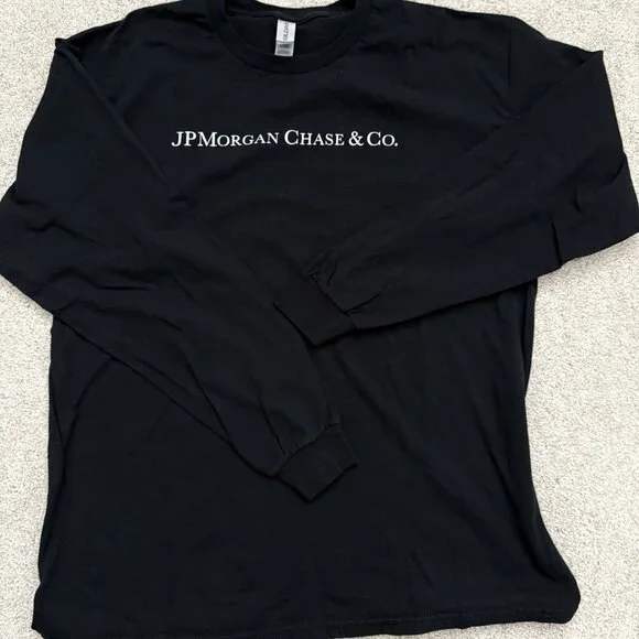 Gildan long sleeve t-shirt NWOT - Picture 3 of 3